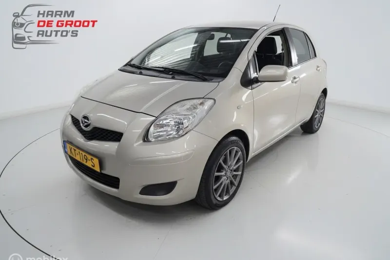 Daihatsu Charade (2012)