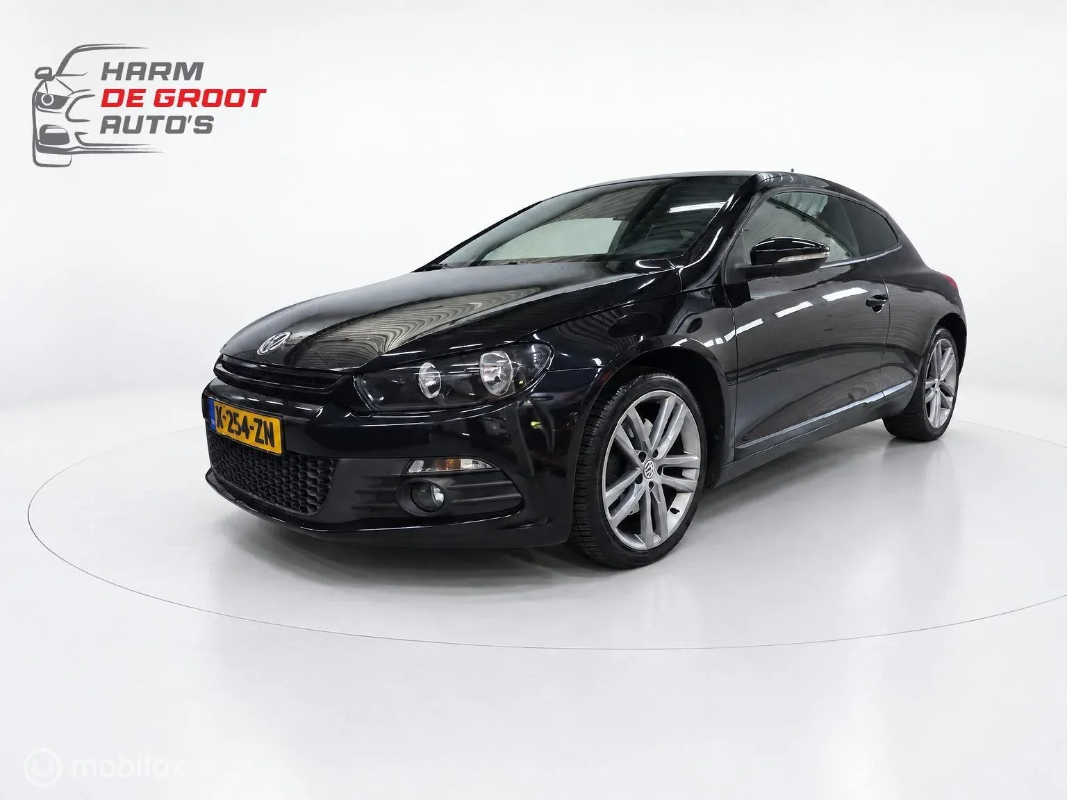 Volkswagen Scirocco (2010) — foto 1
