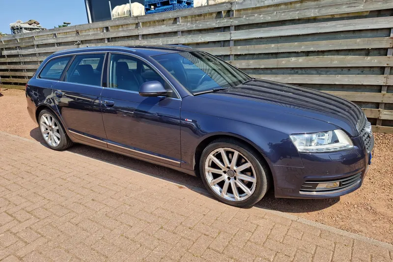 Audi A6 (2011)