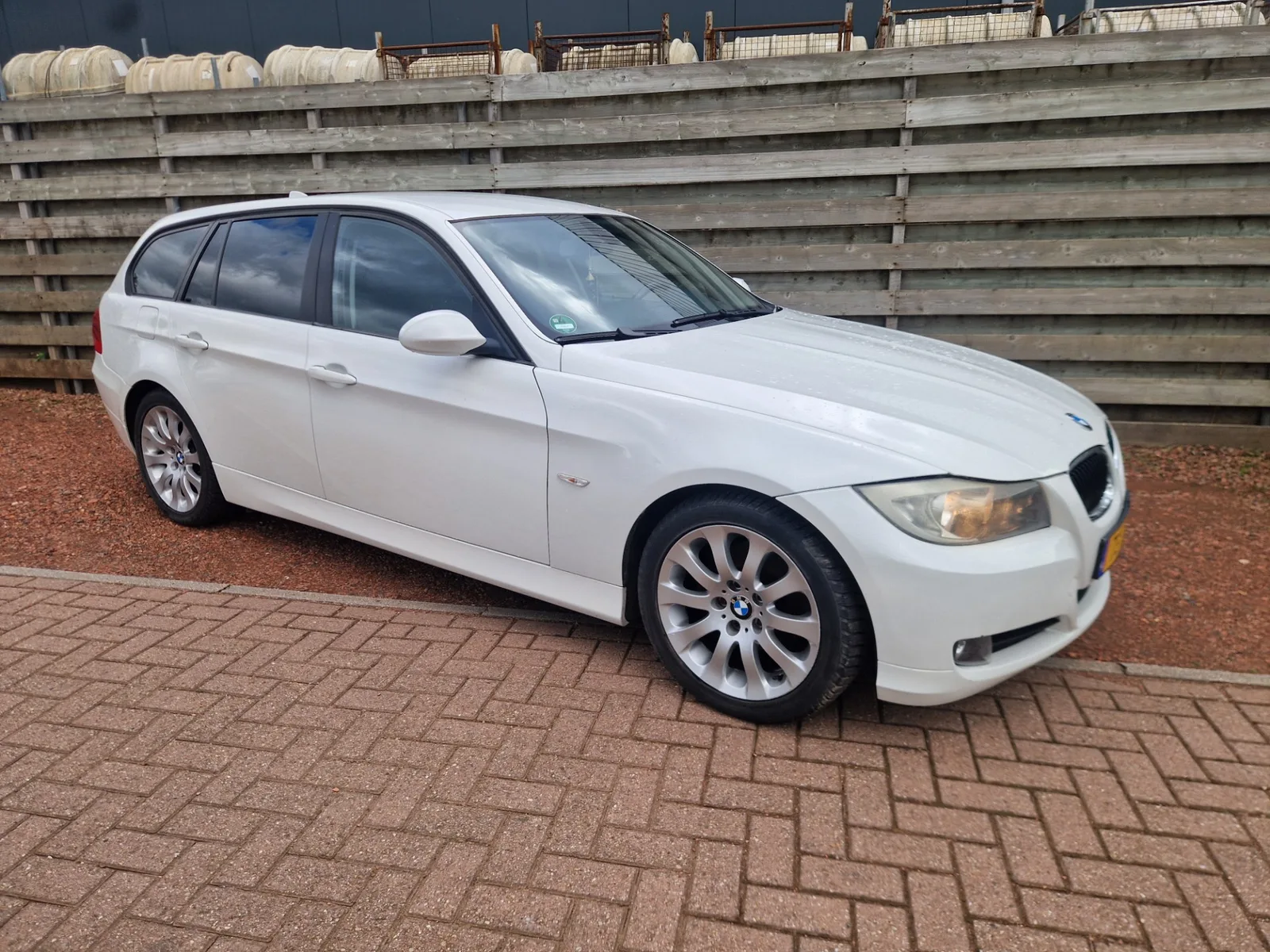 BMW 3-Serie (2008) — foto 1