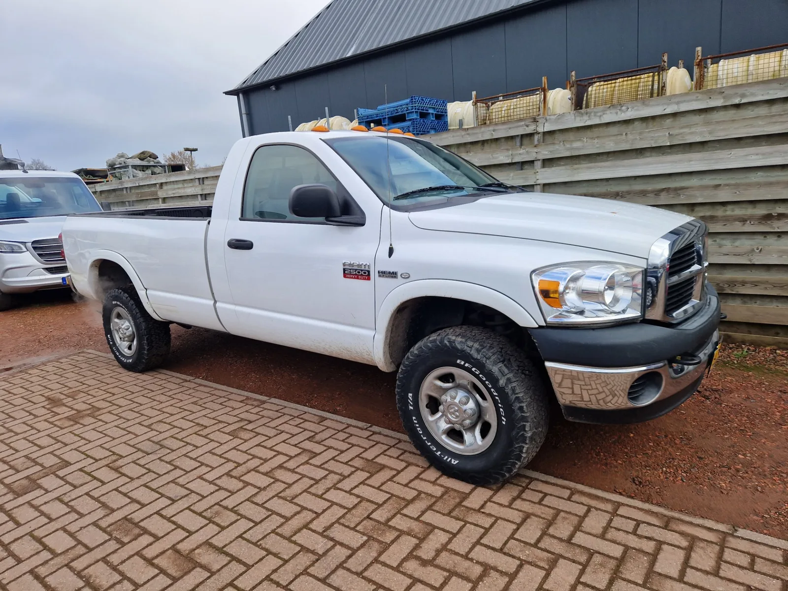 Dodge RAM (2009) — foto 1