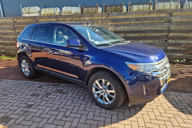 Ford Edge (2011)