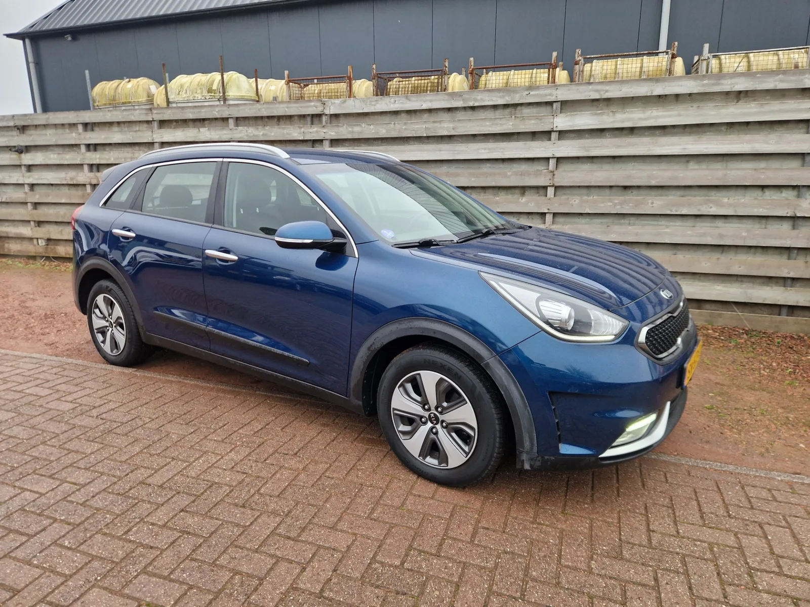Kia Niro (2018) — foto 1