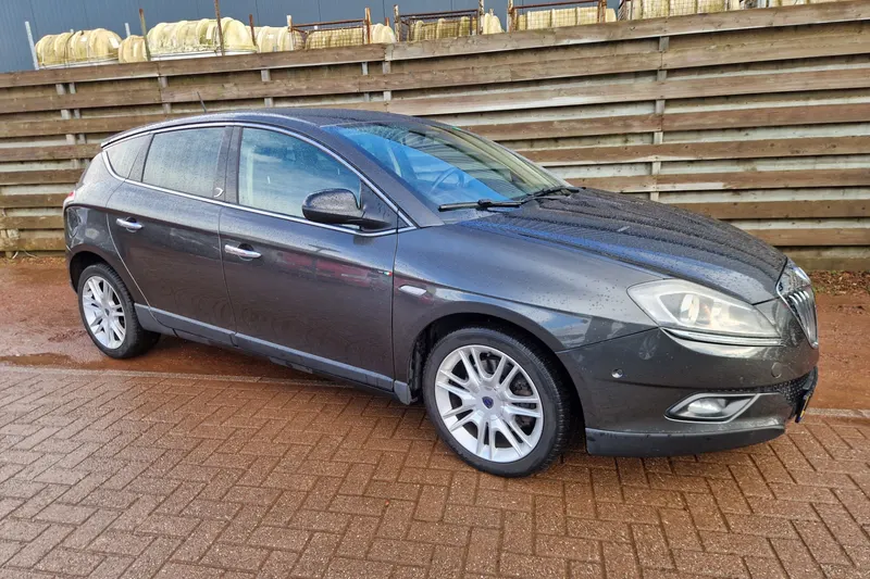 Lancia Delta (2011)