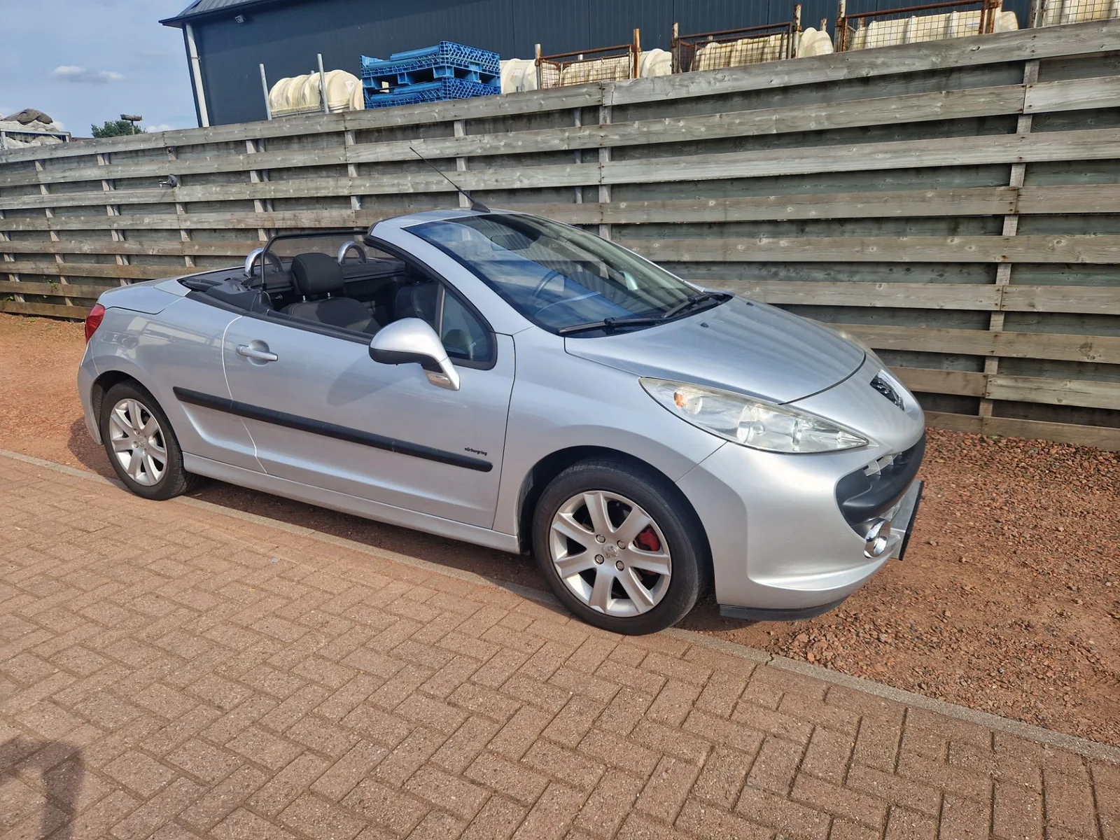 Peugeot 207 (2007) — foto 1