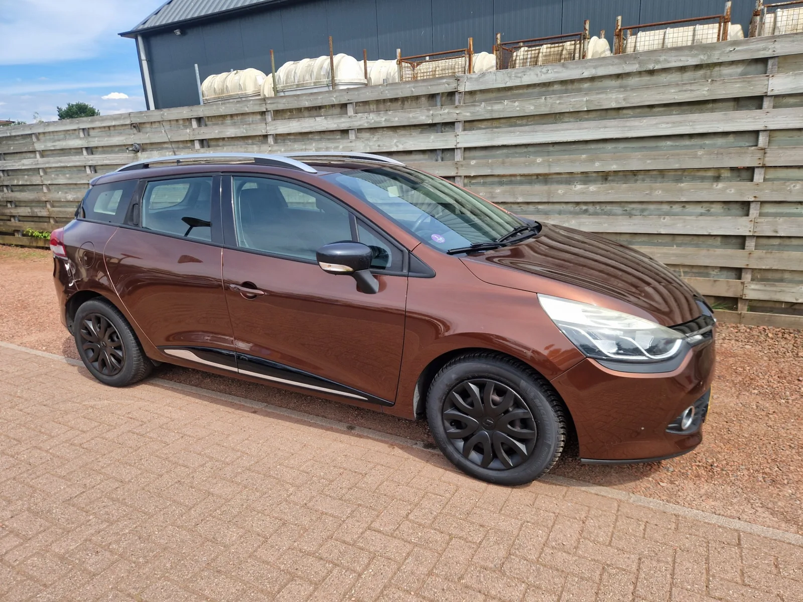 Renault Clio (2014) — foto 1