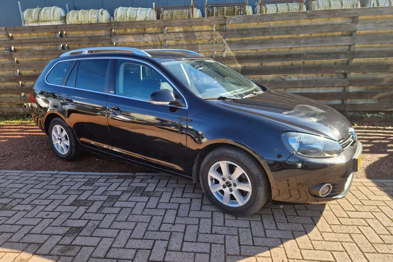 Volkswagen Golf (2012)
