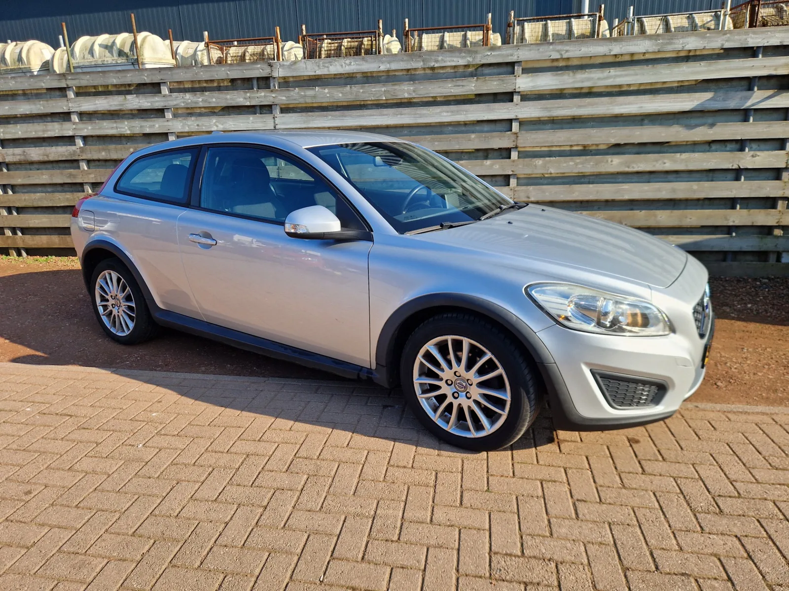 Volvo C30 (2010) — foto 1