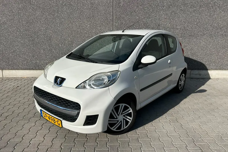 Peugeot 107 (2011)