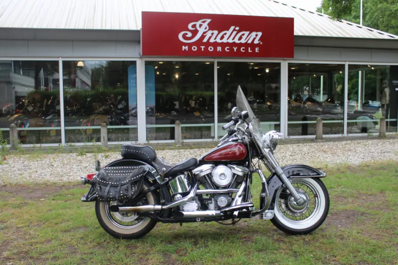 Harley-Davidson Heritage FLST (1988)