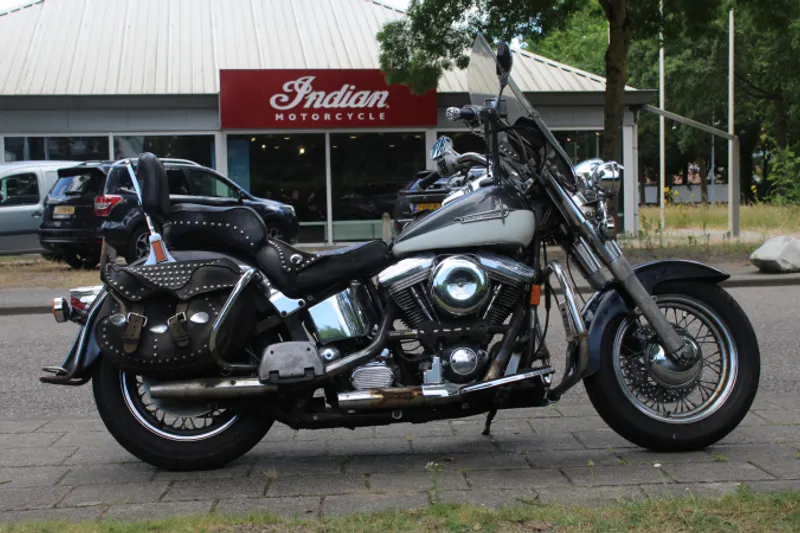 Harley-Davidson Heritage Classic (1993)