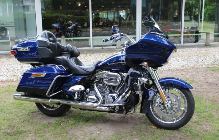 Harley-Davidson Road Glide (2015) — foto 1