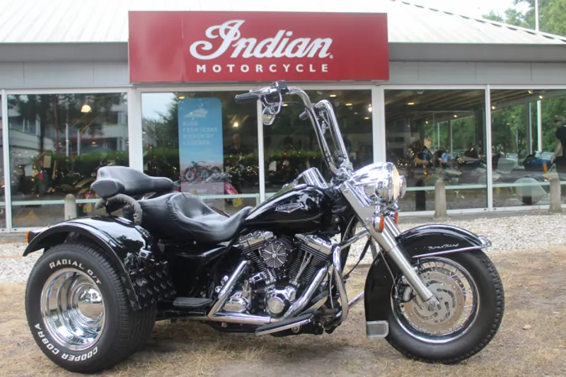 Harley-Davidson Road King (2006)