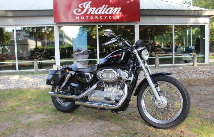 Harley-Davidson Sportster 883 (2007) — foto 1