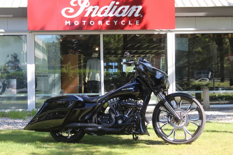 Harley-Davidson Street Glide (2015)