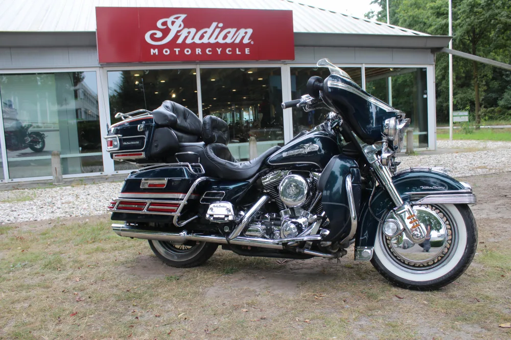 Harley-Davidson Ultra Classic (2001) — foto 1