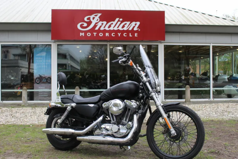 Harley-Davidson XL 1200 Seventy-Two (2013)