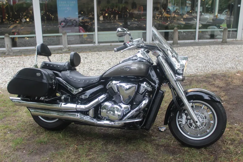 Suzuki VLR 1800 VLR1800T (2012)