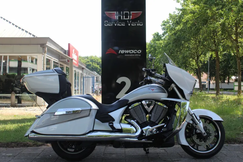 Victory Cross Country (2010)