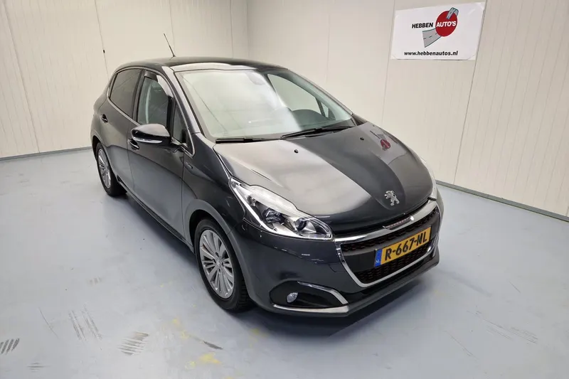 Peugeot 208 (2016)