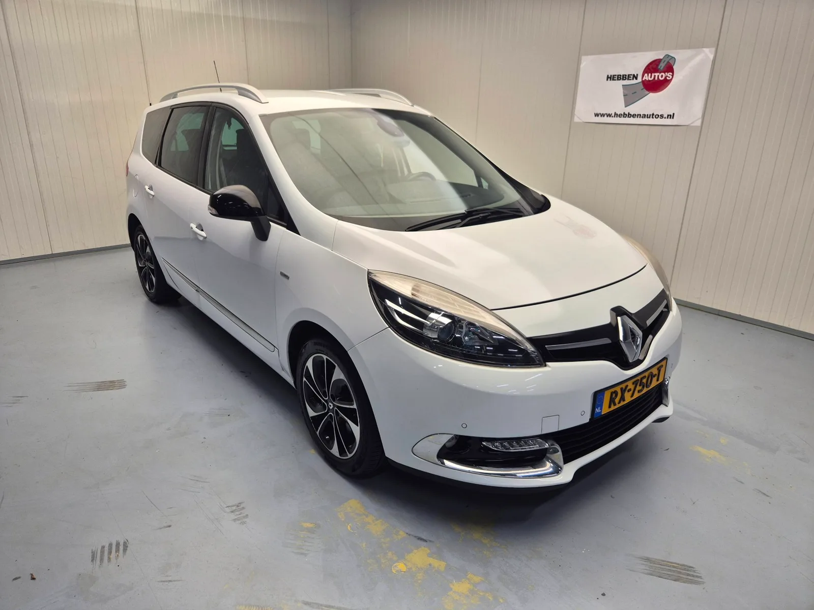 Renault Grand Scénic (2015) — foto 1