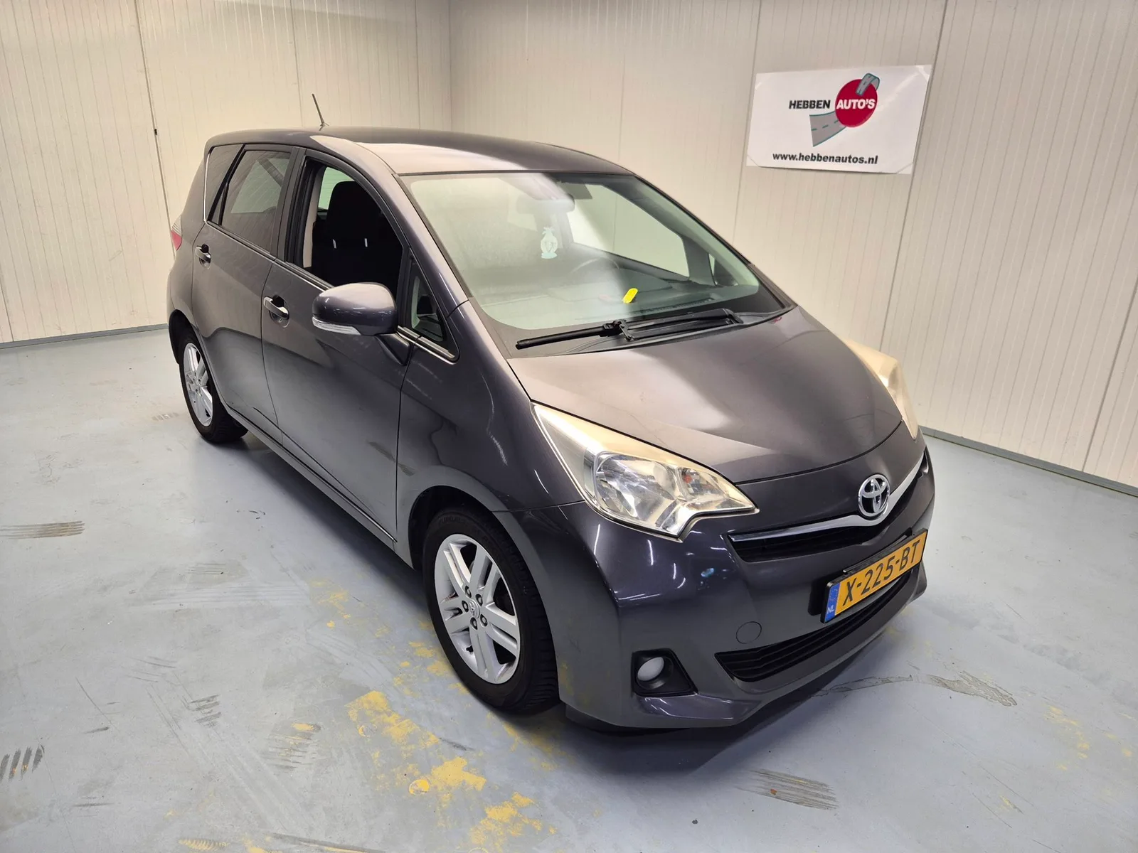 Toyota Verso S (2012) — foto 1