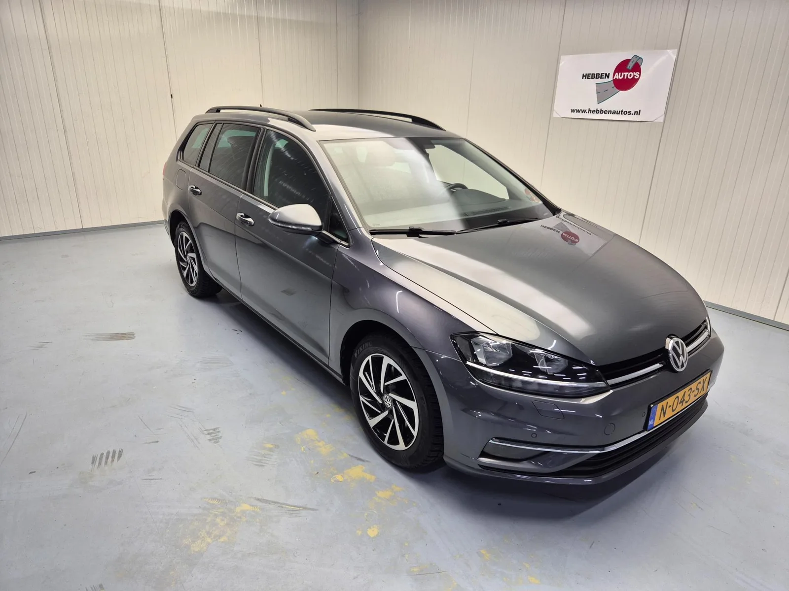 Volkswagen Golf (2018) — foto 1