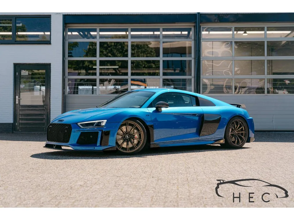 Audi R8 (2017) — foto 1