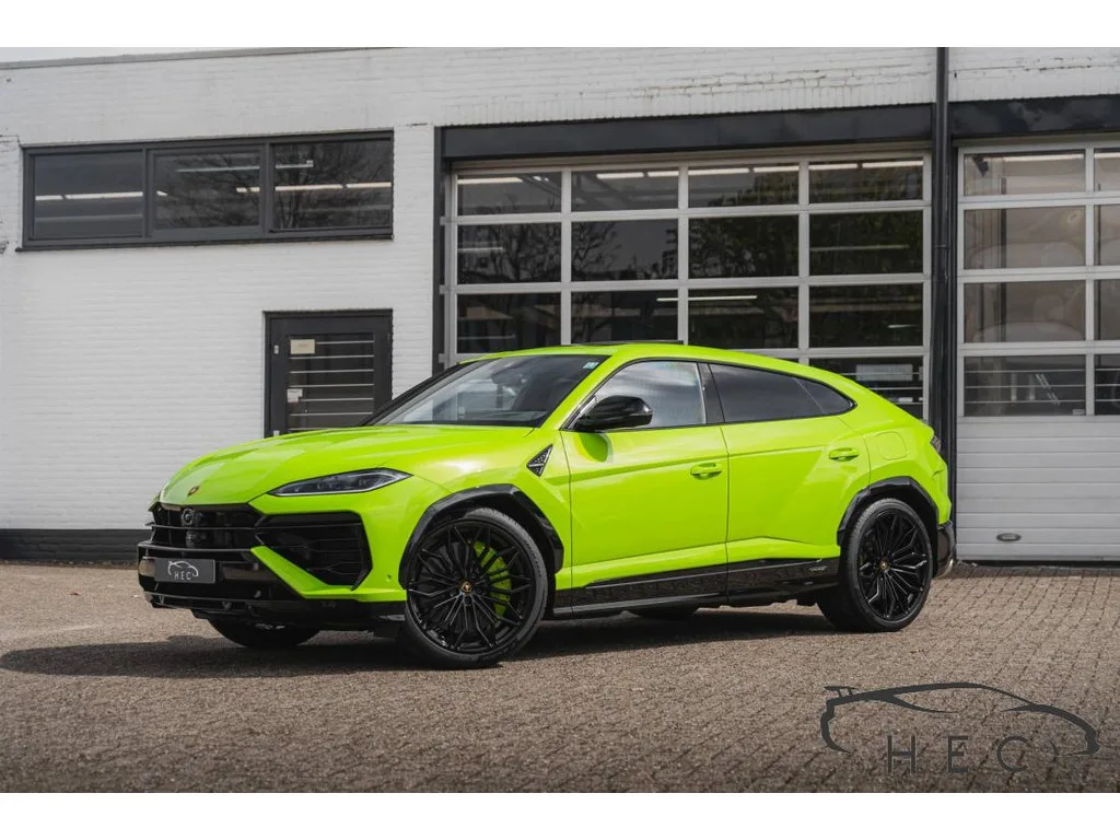 Lamborghini Urus (2025) — foto 1