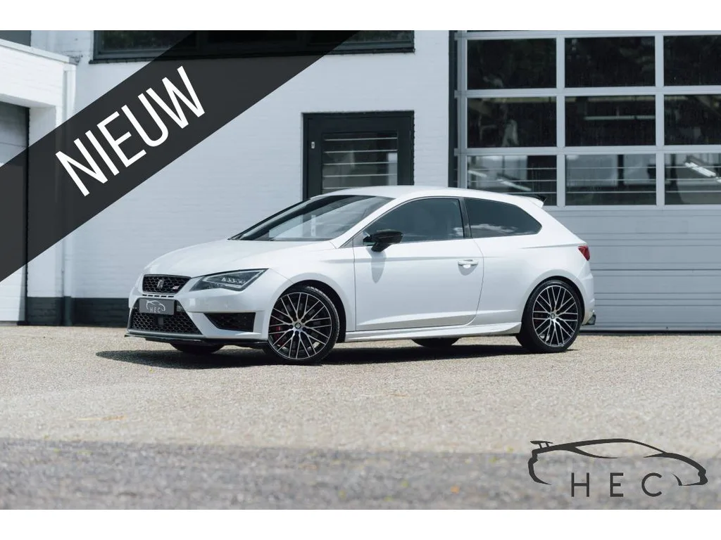 SEAT Leon (2015) — foto 1