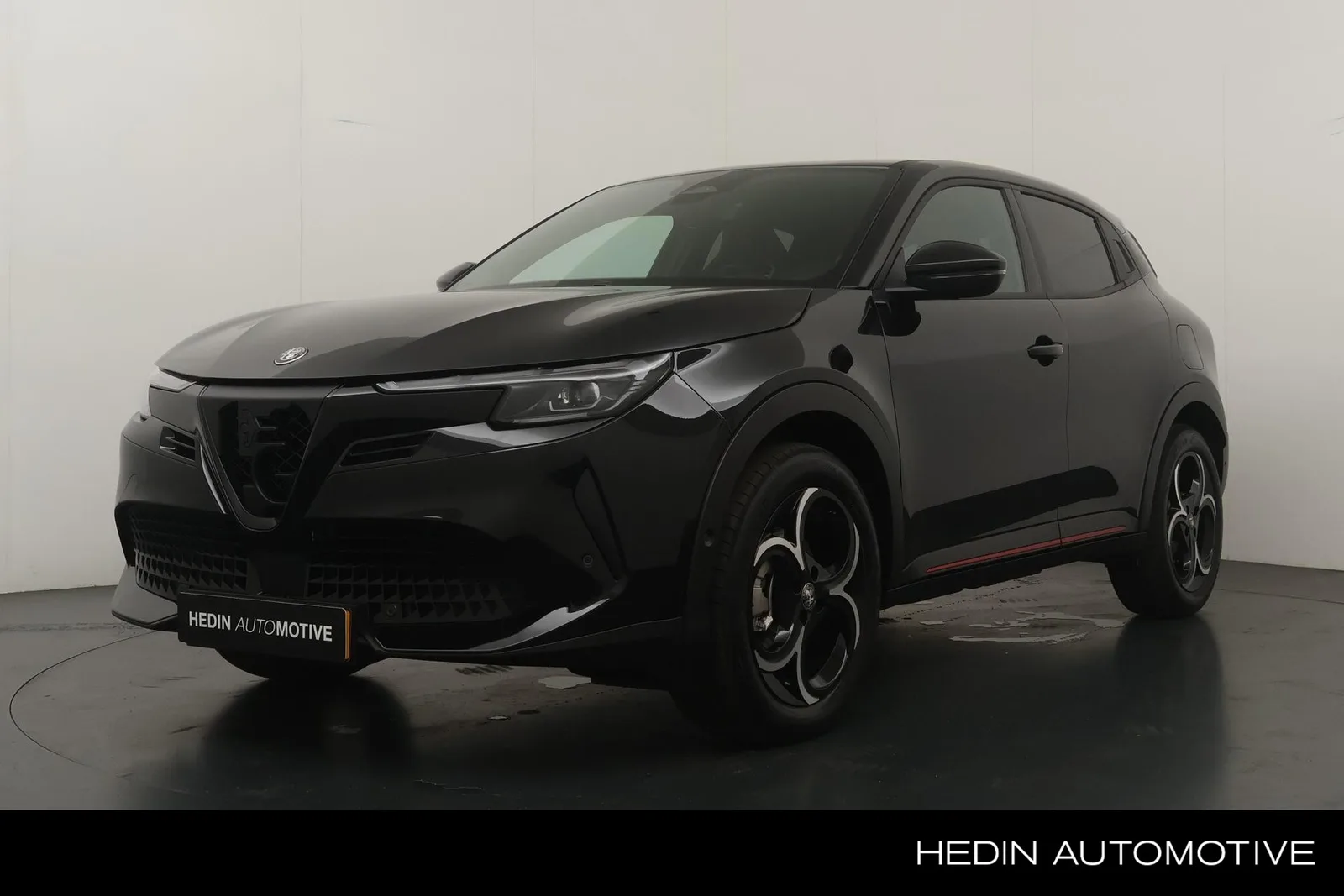 Alfa Romeo Junior (2026) — foto 1