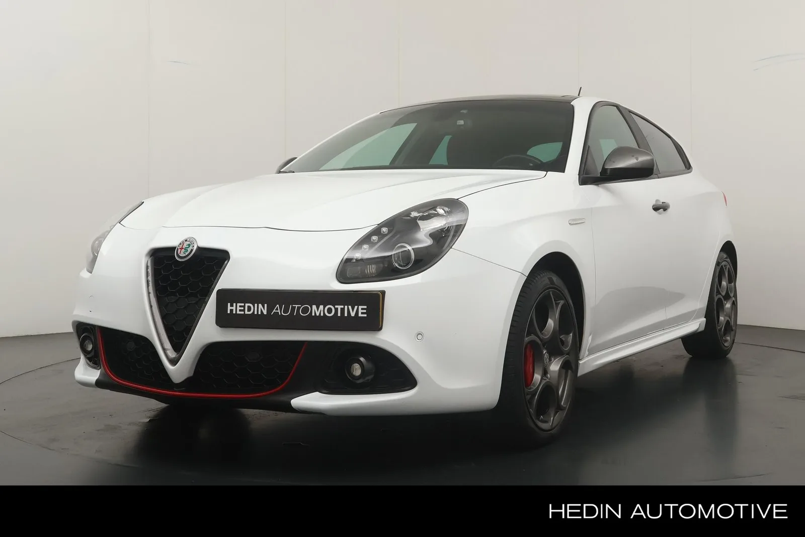 Alfa Romeo Giulietta (2018) — foto 1