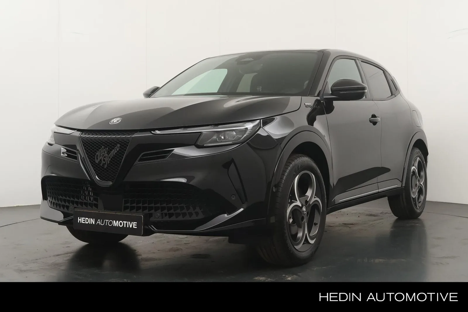 Alfa Romeo Junior (2026) — foto 1