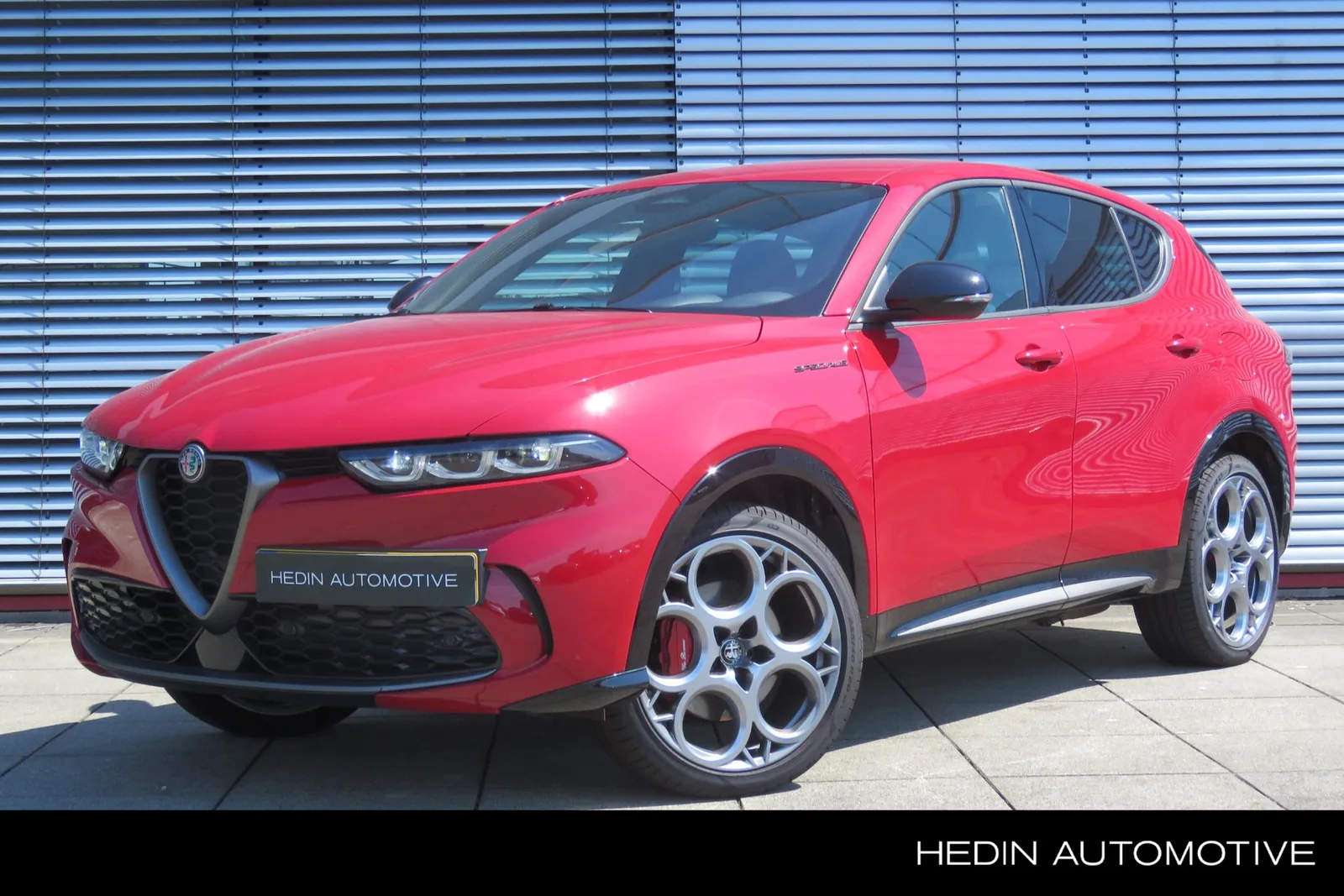 Alfa Romeo Tonale (2023) — foto 1