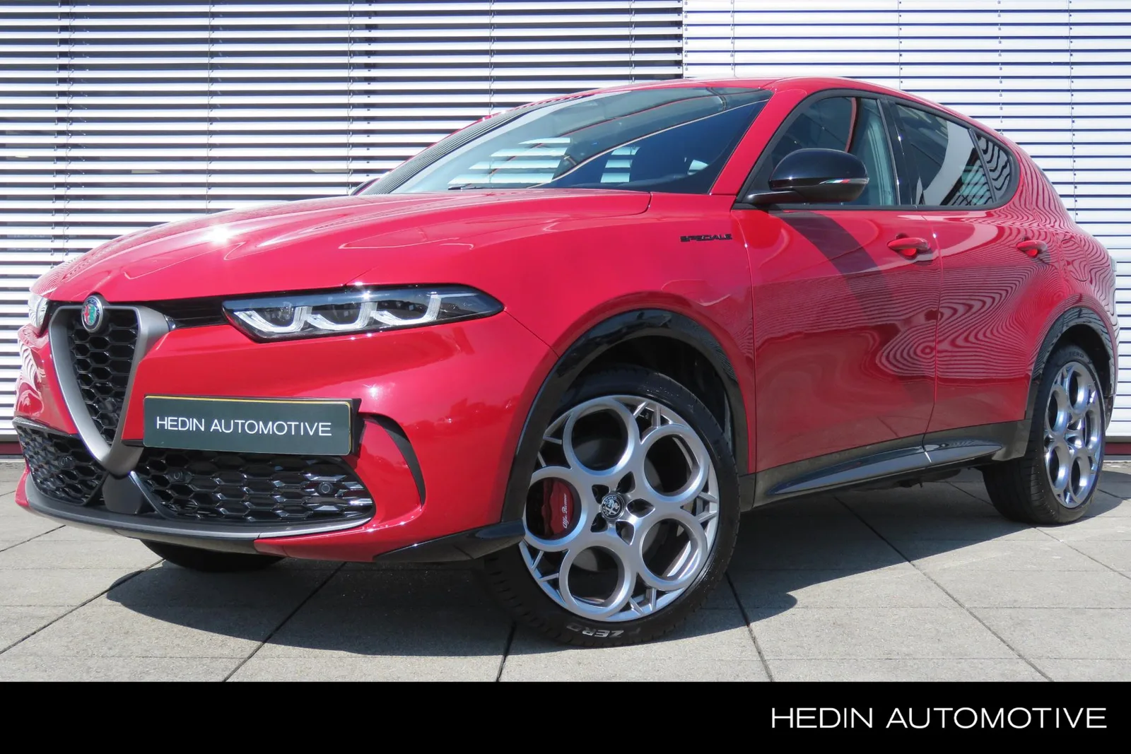 Alfa Romeo Tonale (2023) — foto 1