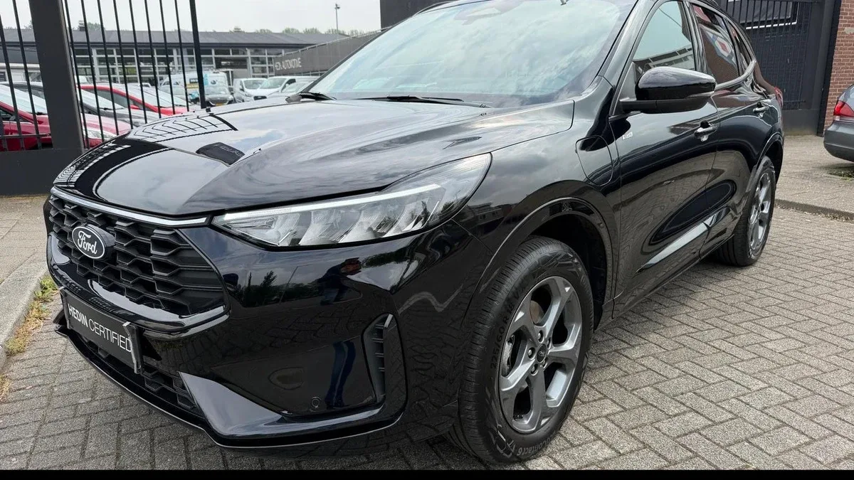 Ford Kuga (2025) — foto 1