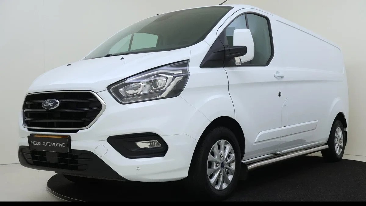 Ford Transit Custom (2023) — foto 1