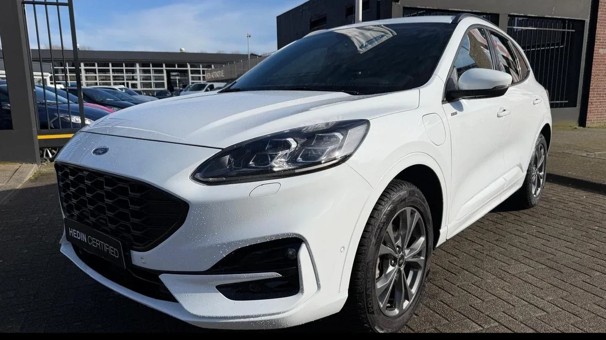 Ford Kuga (2023) — foto 1