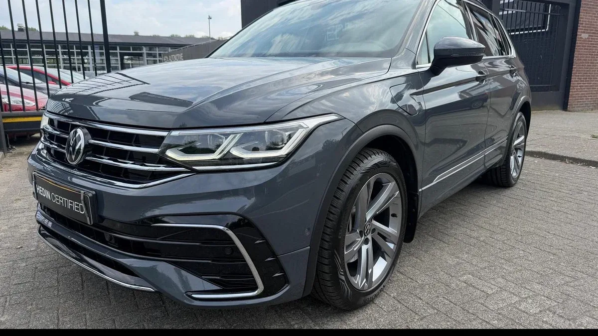 Volkswagen Tiguan (2021) — foto 1