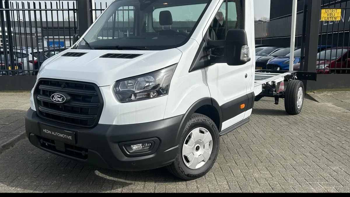 Ford Transit (2026) — foto 1