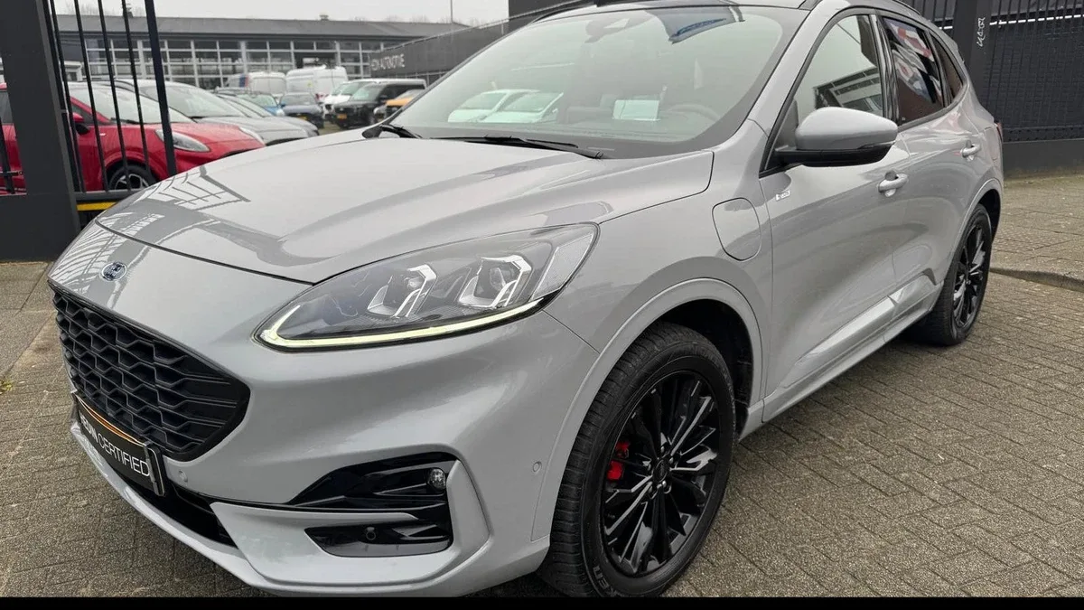 Ford Kuga (2024) — foto 1