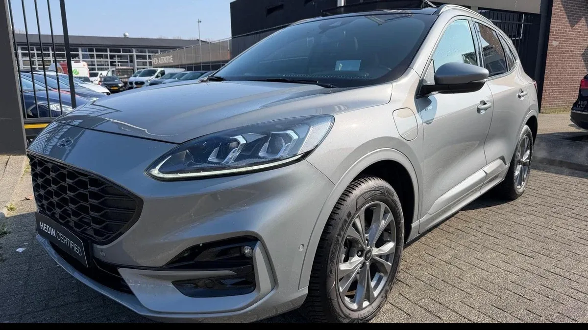 Ford Kuga (2024) — foto 1