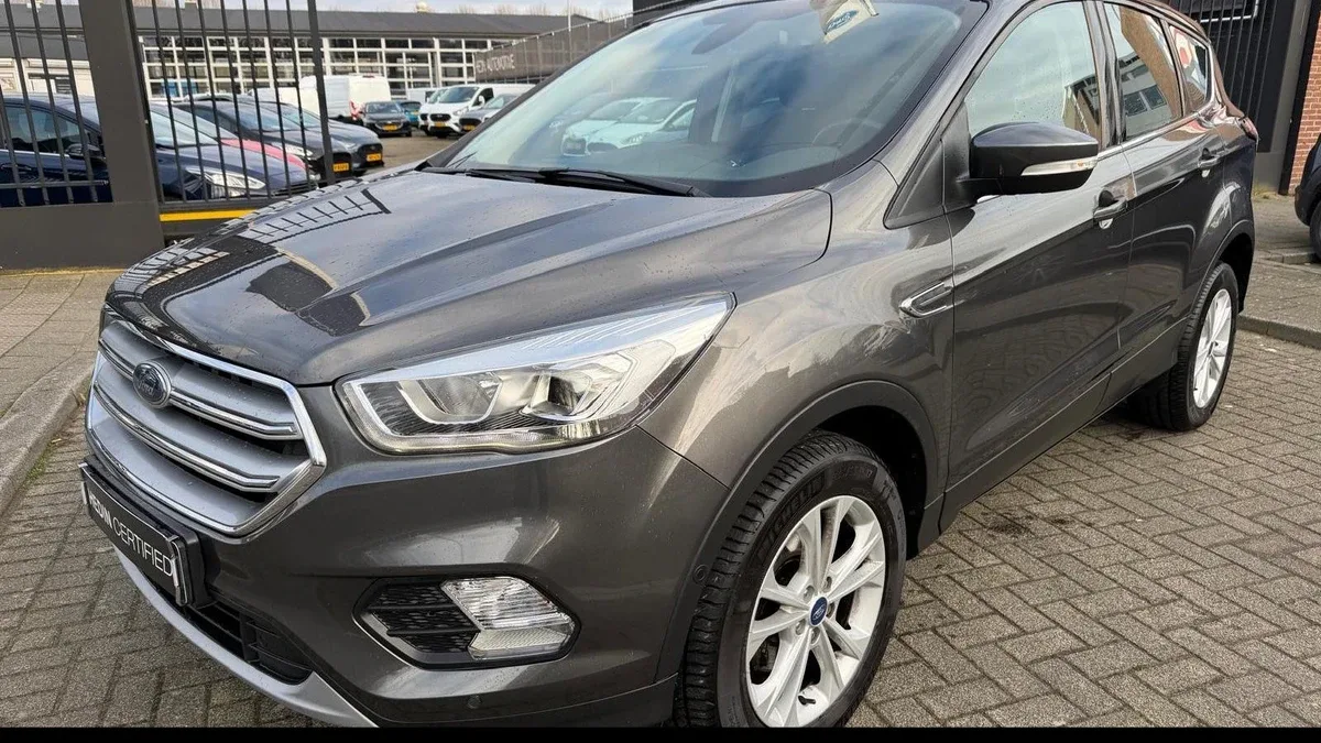 Ford Kuga (2018) — foto 1