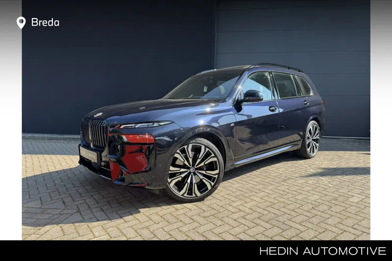 BMW X7 (2022)
