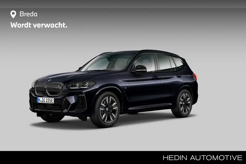 BMW iX3 (2023)