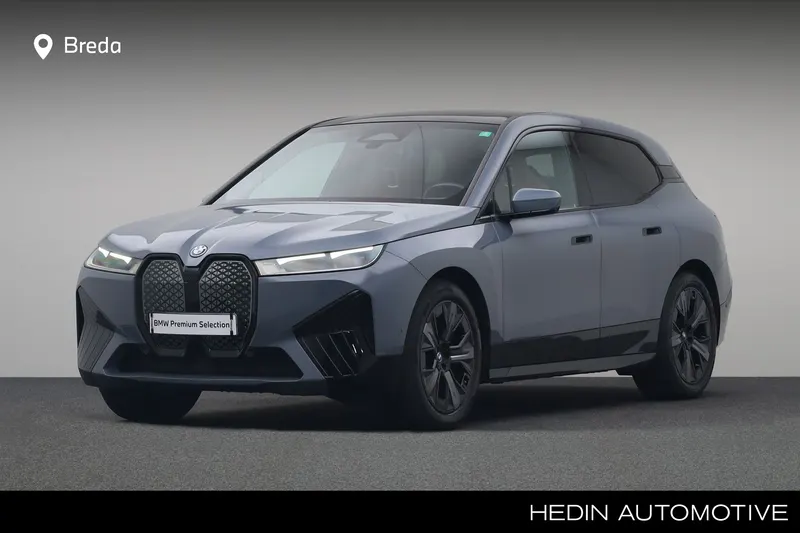 BMW iX (2022)