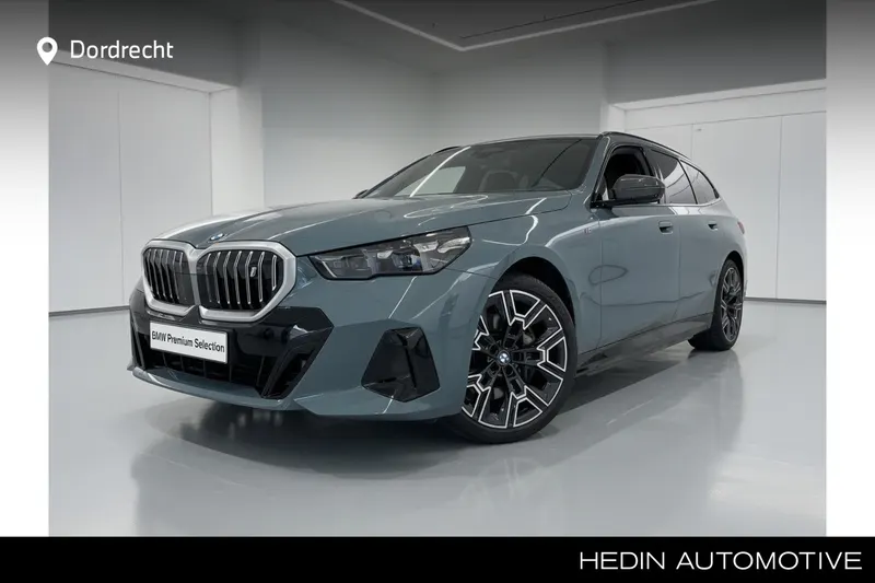 BMW i5 (2025)