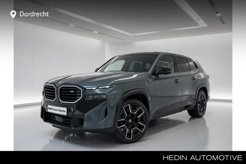BMW XM (2025)