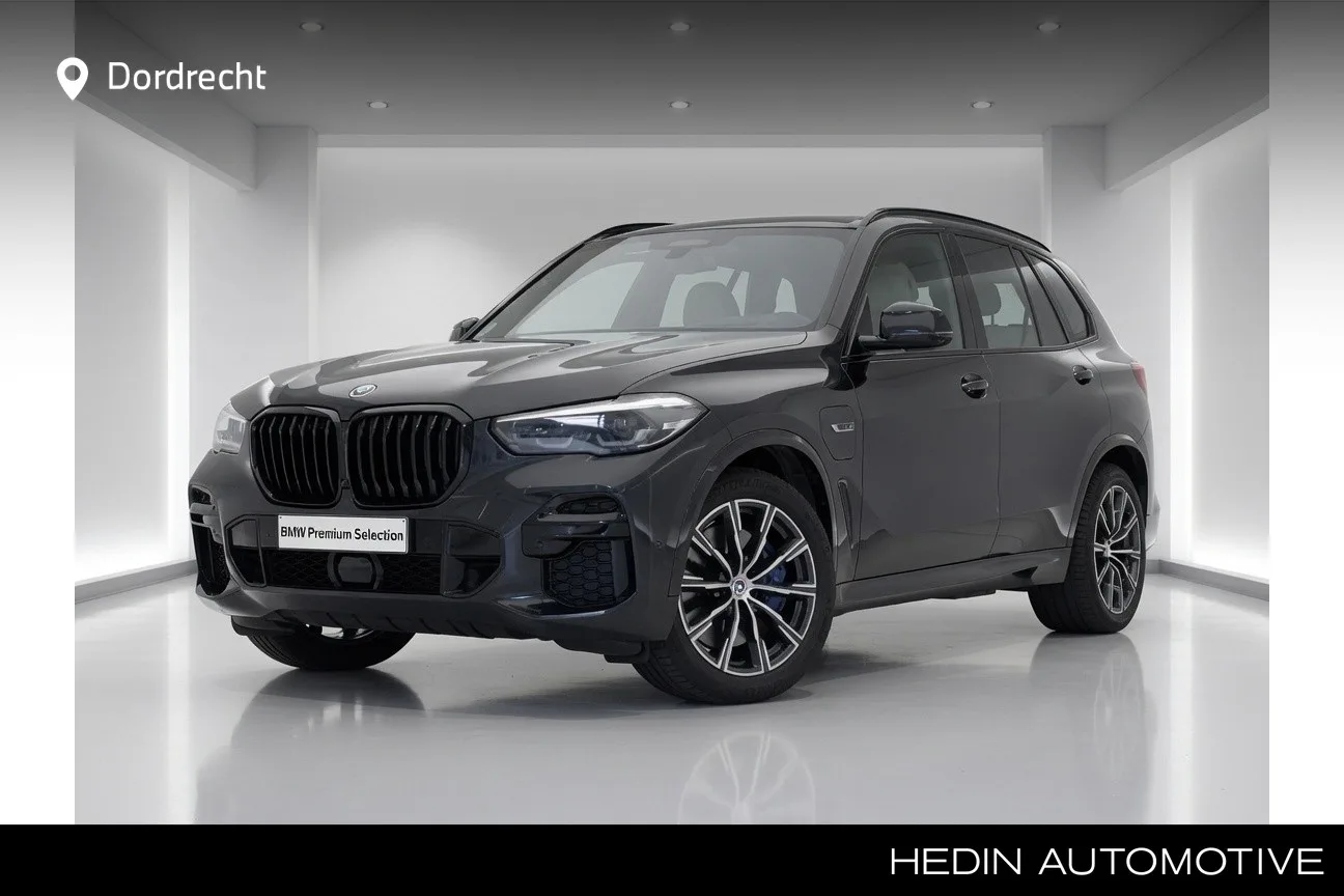 BMW X5 (2022) — foto 1