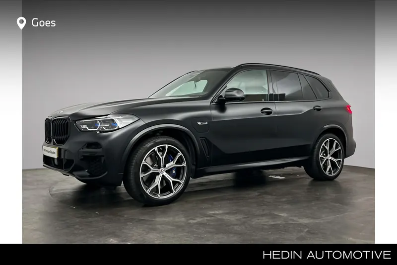 BMW X5 (2022)